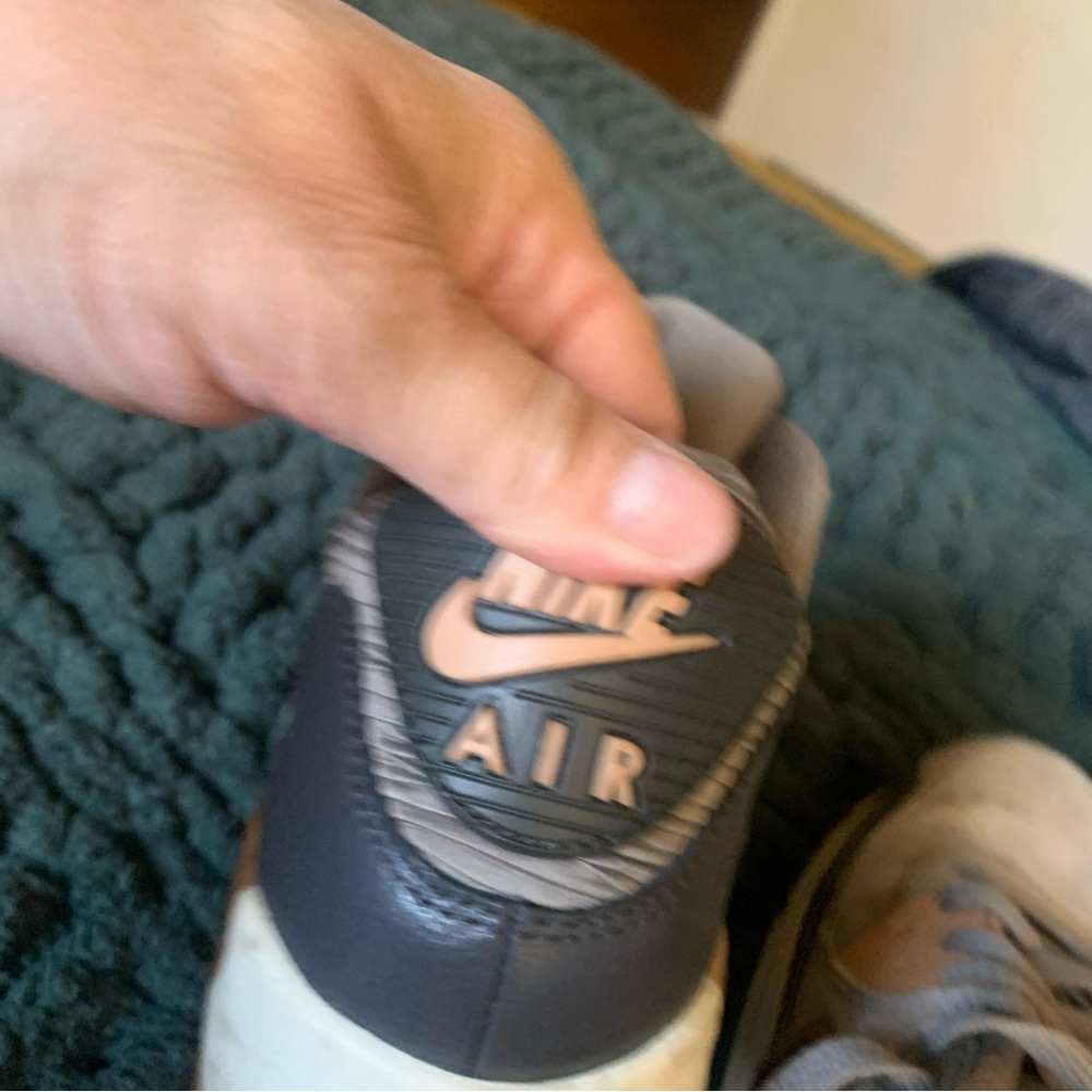 Nike Gray Athletic Shoes Sleek Design